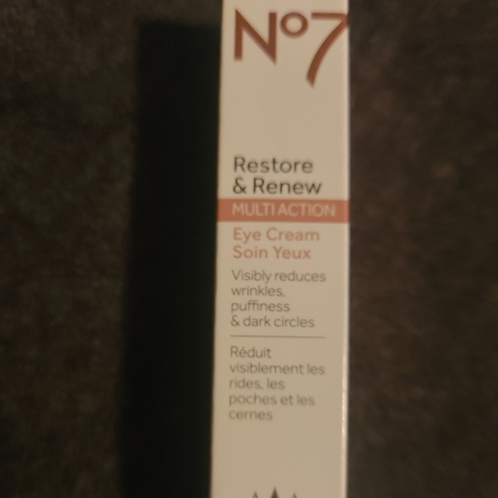 No7 restore renew multi action eye cream